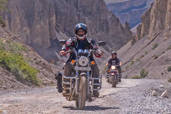 MOTORCYCLING IN HIMACHAL PRADESH