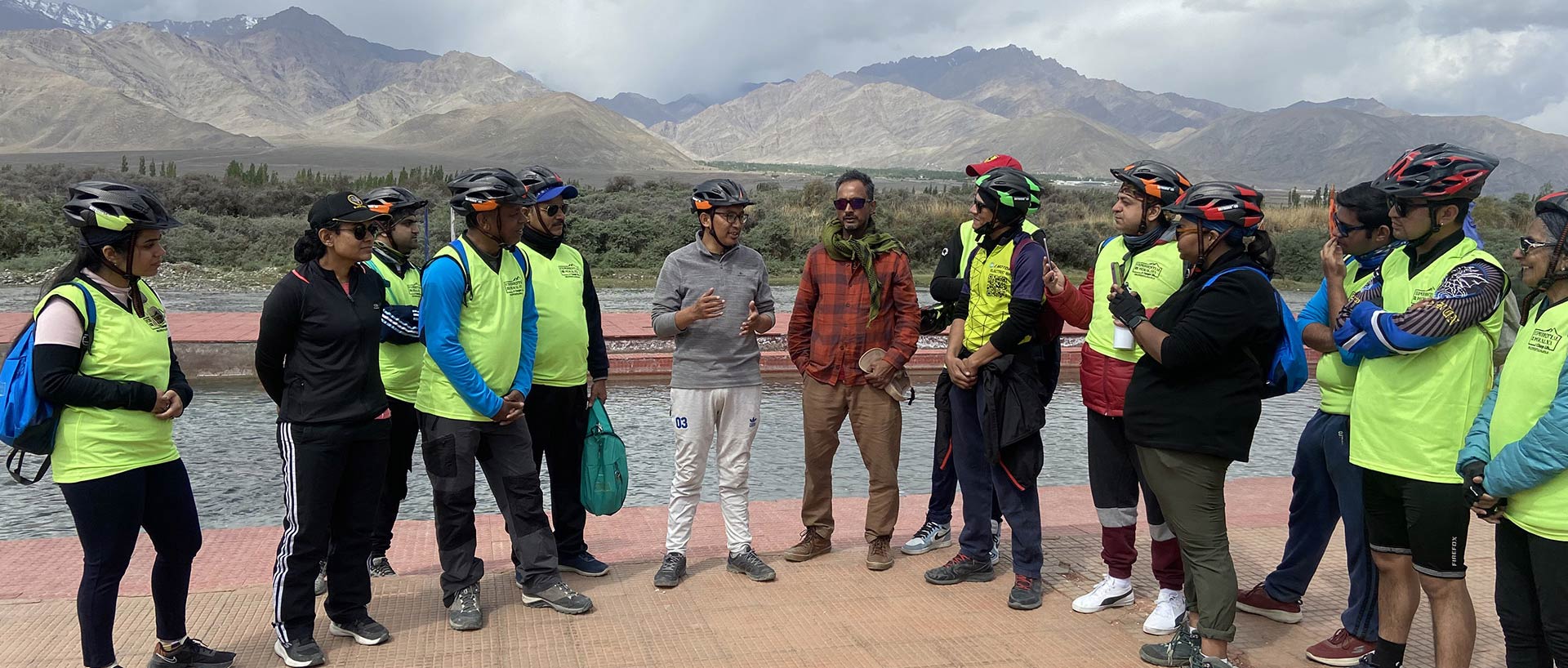 Bicycle tour in Ladakh.