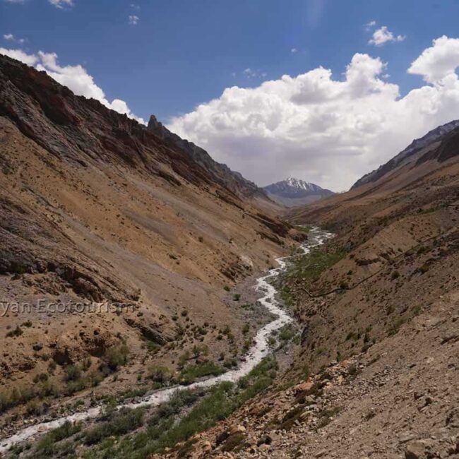 Towards Sirsir La in Zanskar trek